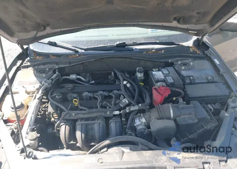 2012 Ford Fusion Se z USA, uszkodzony, nr VIN 3FAHP0HA5CR196975